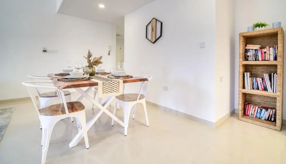 JBR Gem Spacious 1BR Apt With Balcony