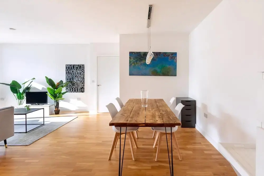 Modern Chiswick Apartment