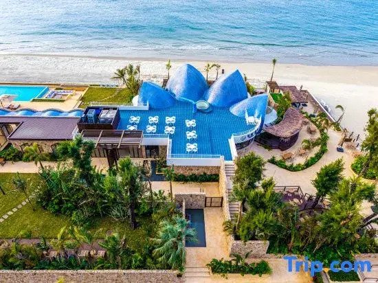 Haven Tide Resort