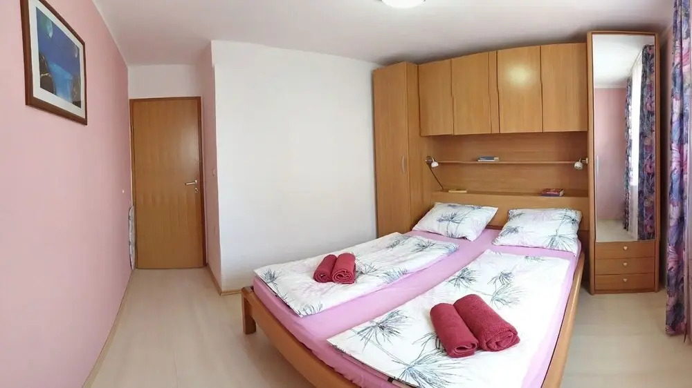 Amalia - Family Friendly With Parking - A1 Gabi
