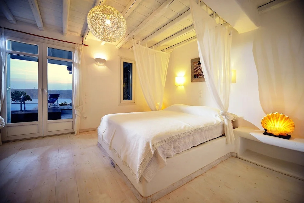 Aiolos Villas