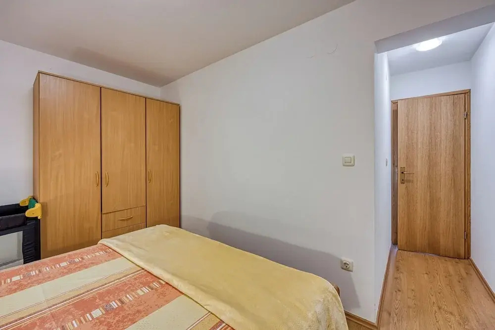 Apartments Jakara