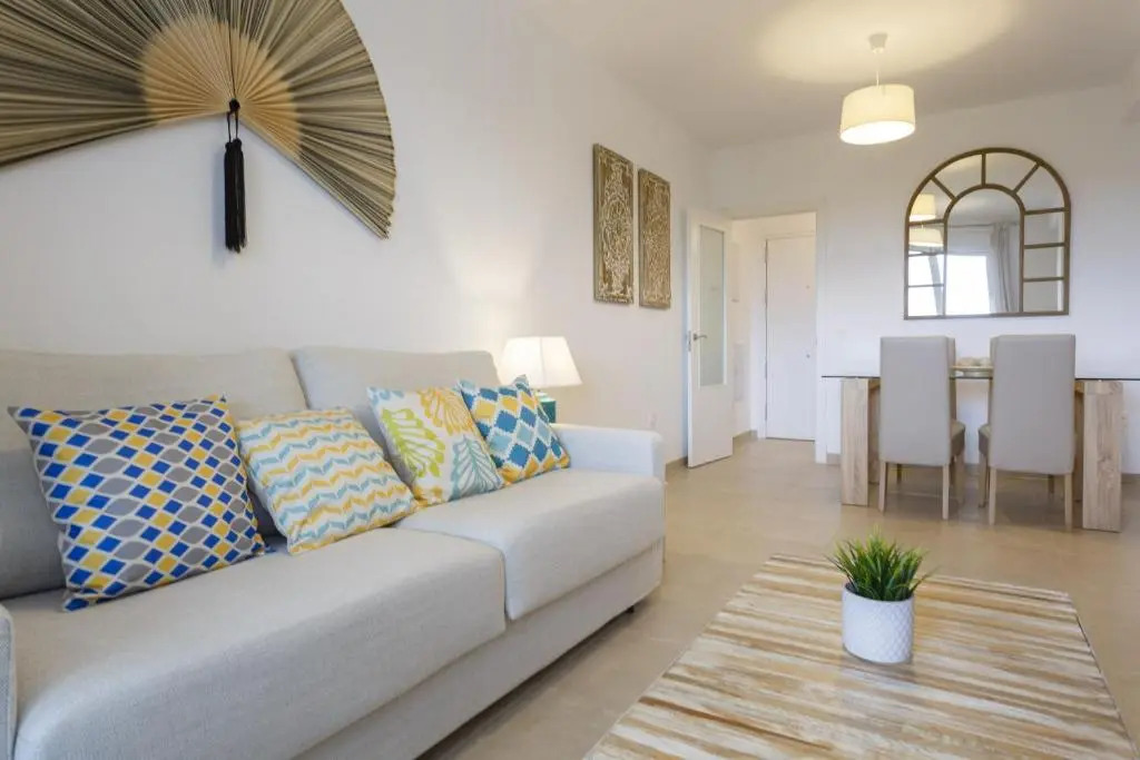 PALMERAS-CANDOR free parking by Cadiz4Rentals