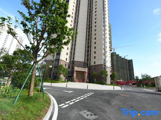 Yangxi Lejing Holiday Apartment (Shapa Yueliangwan Shop)