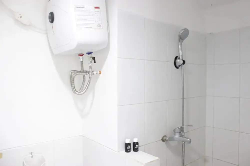Homey 3BR Apartment at The Jarrdin Cihampelas