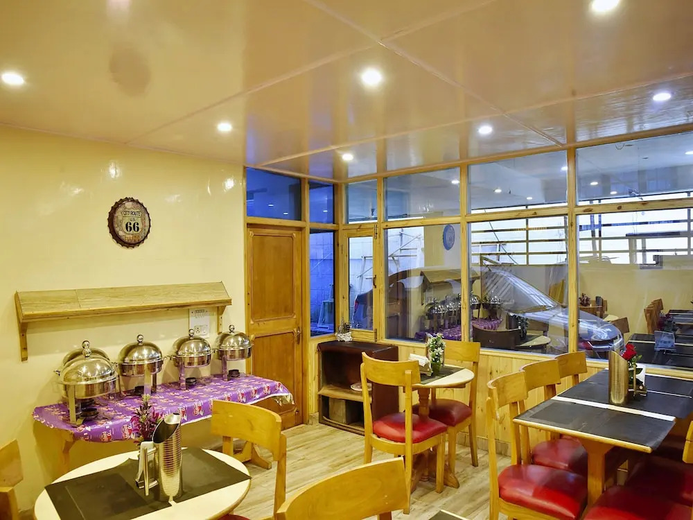 OYO Flagship 4637 Hotel K Square