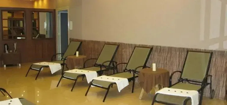 Tindari Resort & Marina Beach