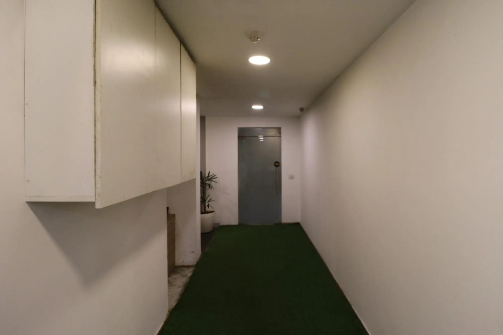 FabHotel The Glory
