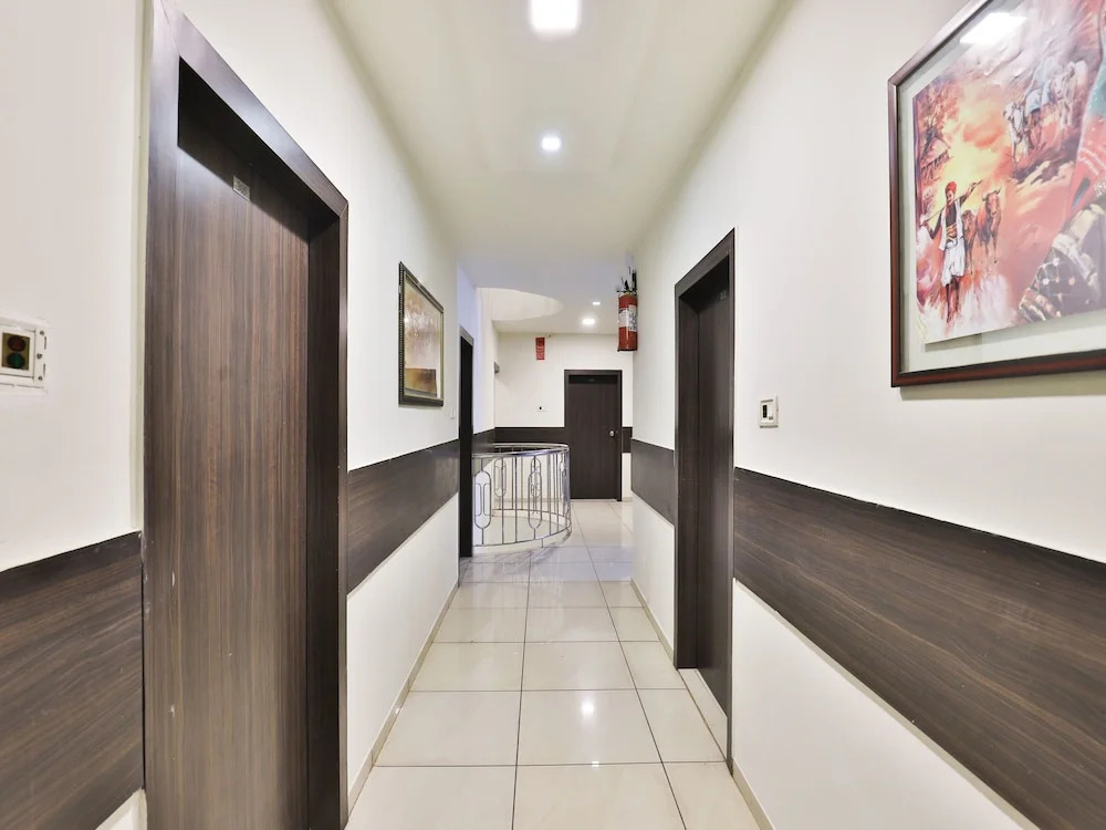 OYO 1362 Hotel Park Inn