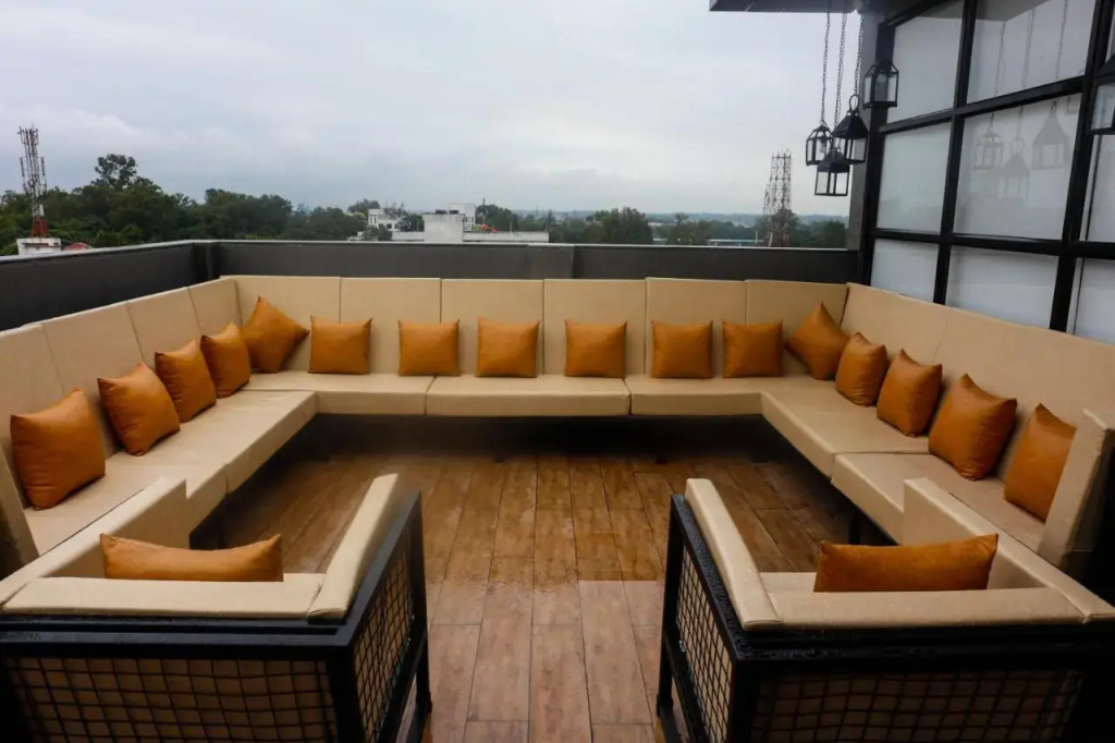 Hotel Green Horizon