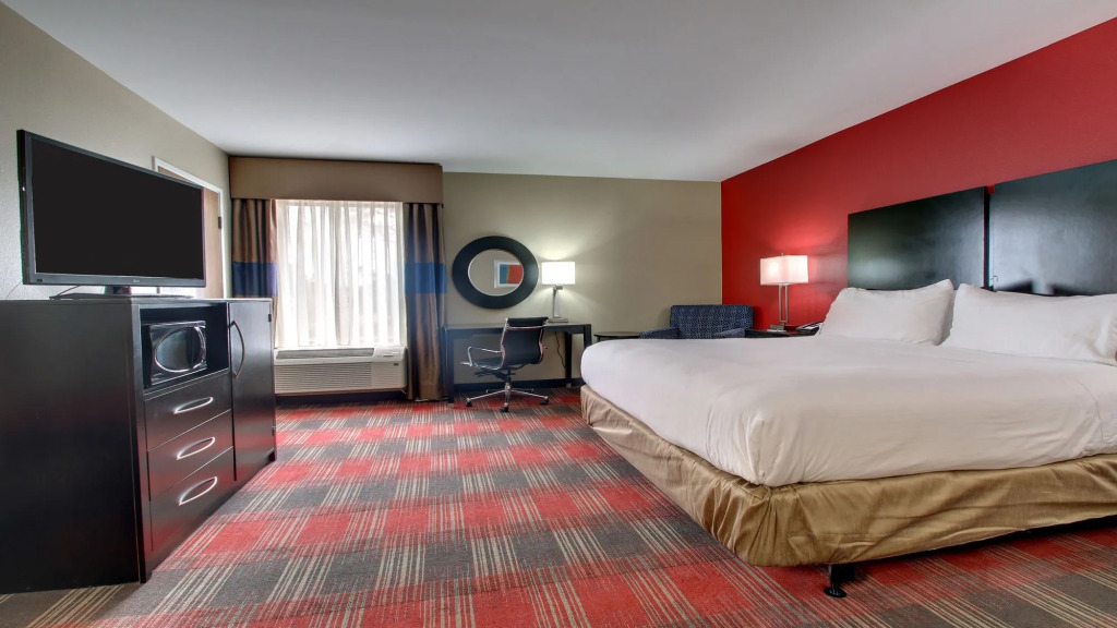 Holiday Inn Express & Suites Jackson Downtown - Coliseum by IHG