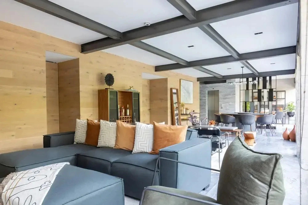 Capitalia Simply The Best Condo