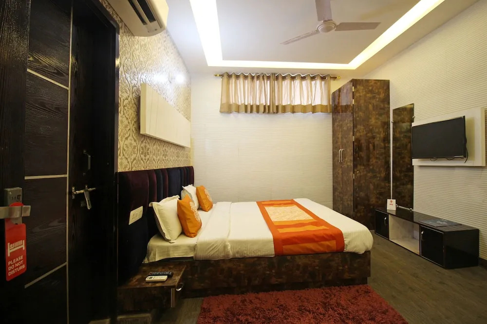 Hotel O LS BANQUET & ROOMS