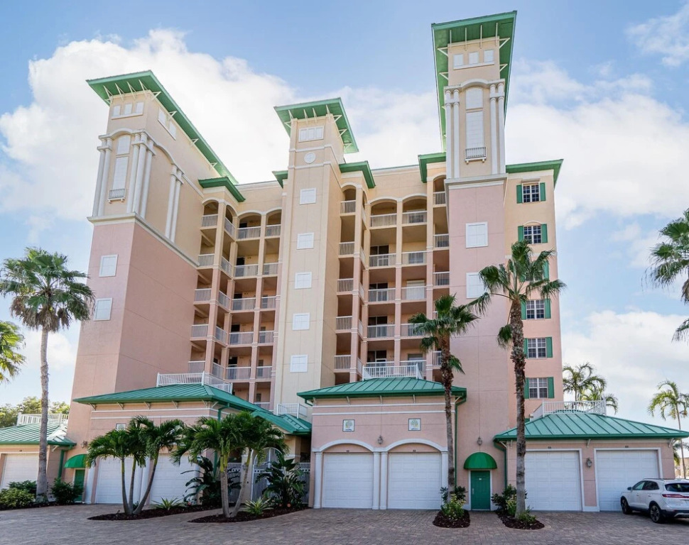 Palm Harbor # 802 - 150 Lenell Road by Coastal Vacation Properties