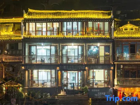 Diaojiaolou Inn (Fenghuang Ancient Town)