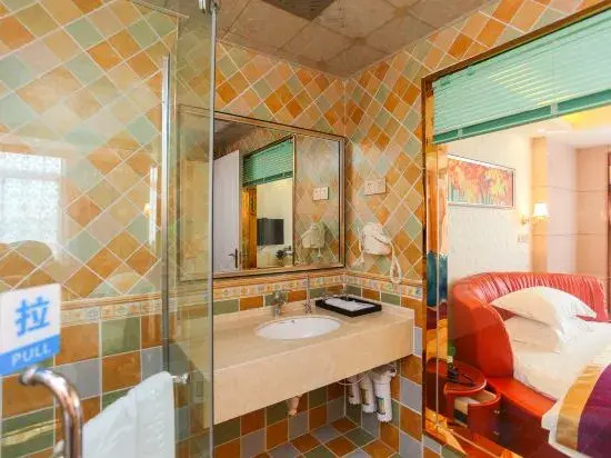 Donghang Haitai Business Boutique Hotel