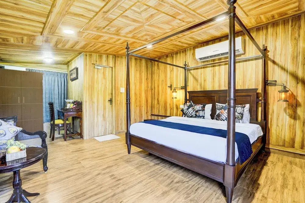 Alaya Stays Fortezza | Pet-friendly 6-BHK Farmhouse With Private Pool