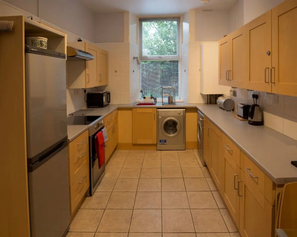3 Bedroom Flat in South Centre of Edinburgh Sleeps 6