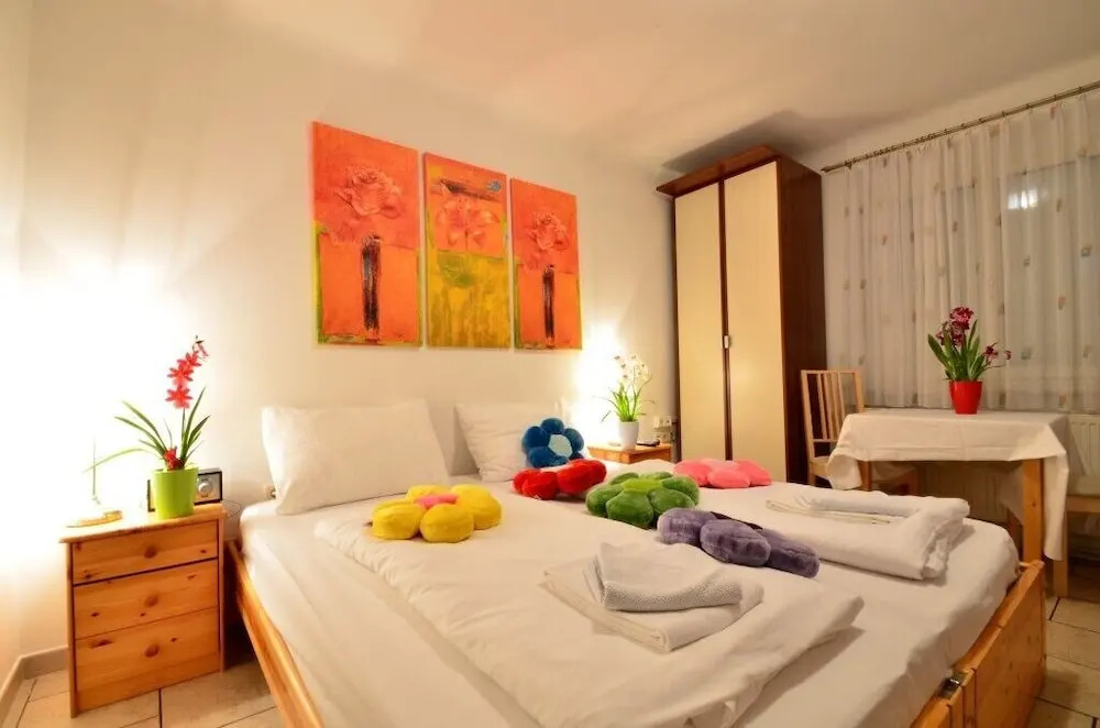 All-in Work & Study City Studio Apartment