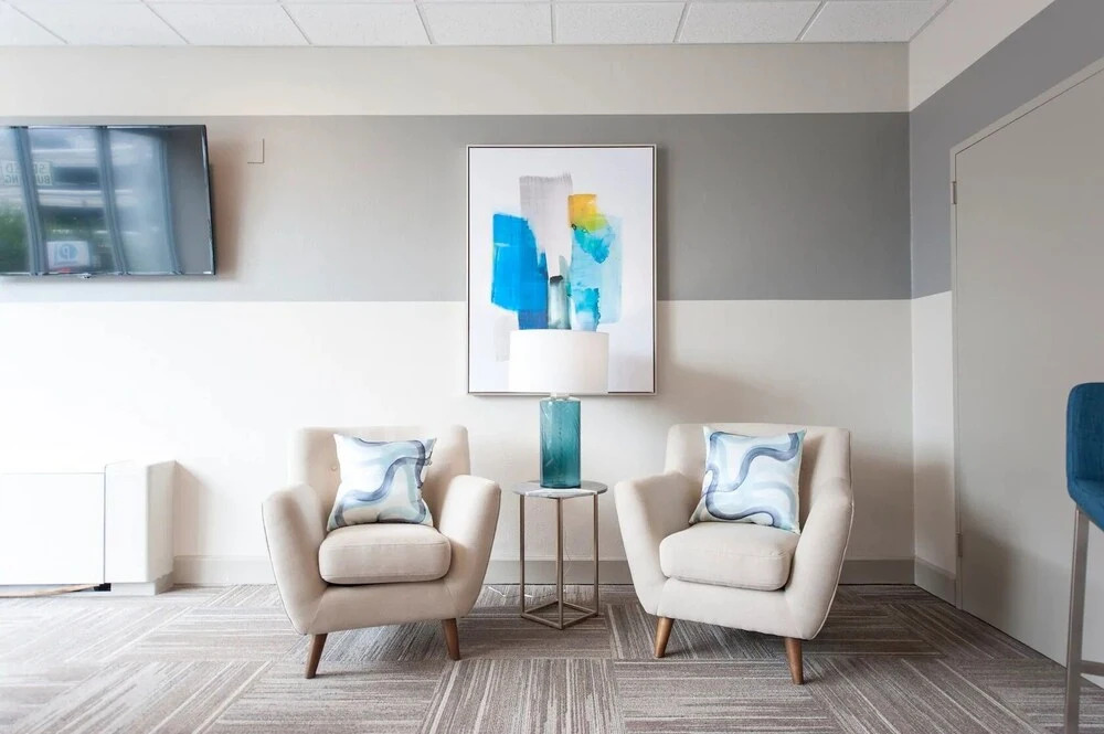 Bold Luxurious 1 bedroom Louisville getaway