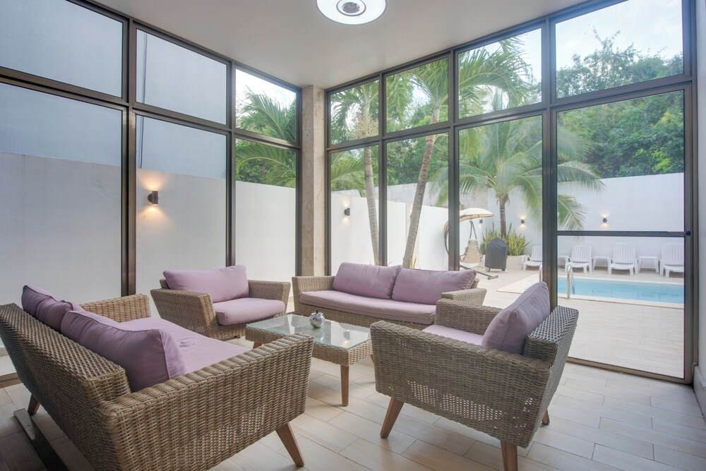 1 Mi to Beach: Luxe Playa Del Carmen Home w/ Pool