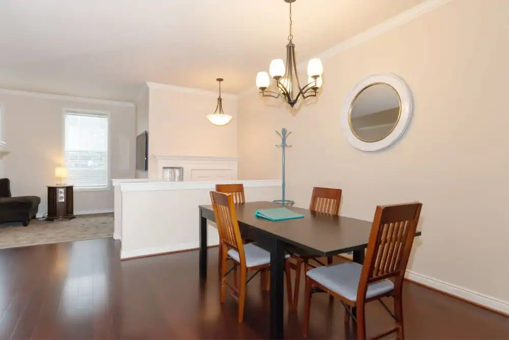 Modern Townhome in Heart of Seattle Capital Hill VR