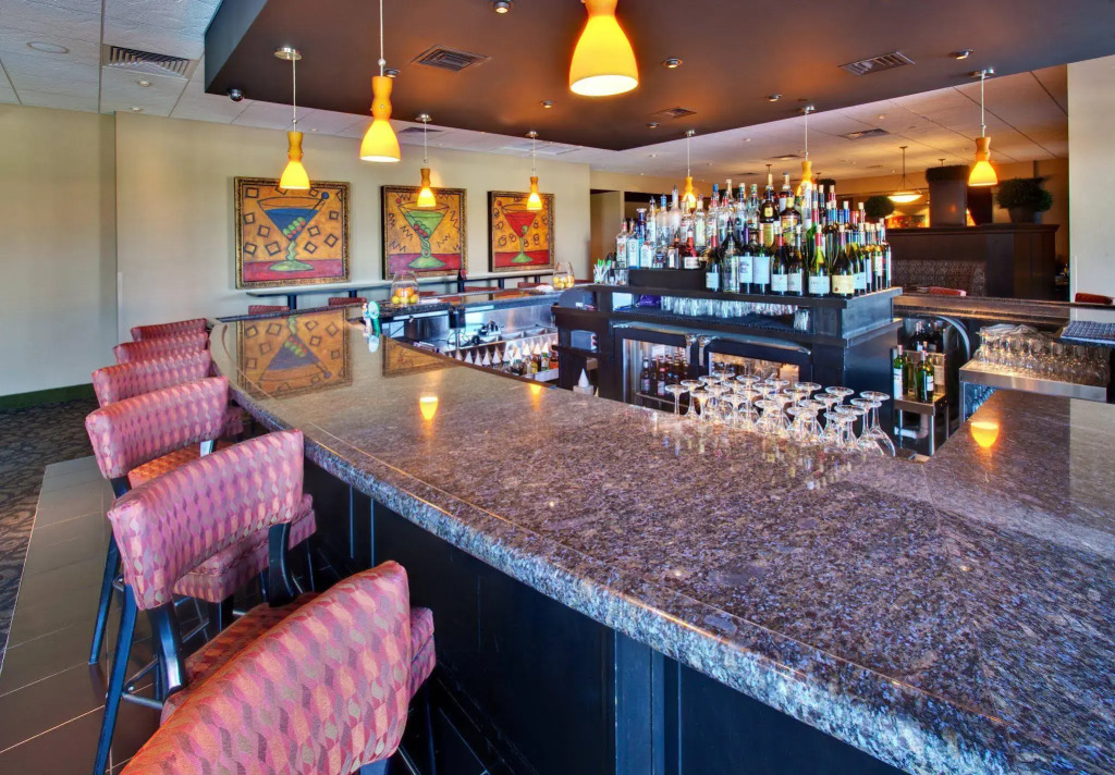 The Rewind West Des Moines, Tapestry Collection By Hilton