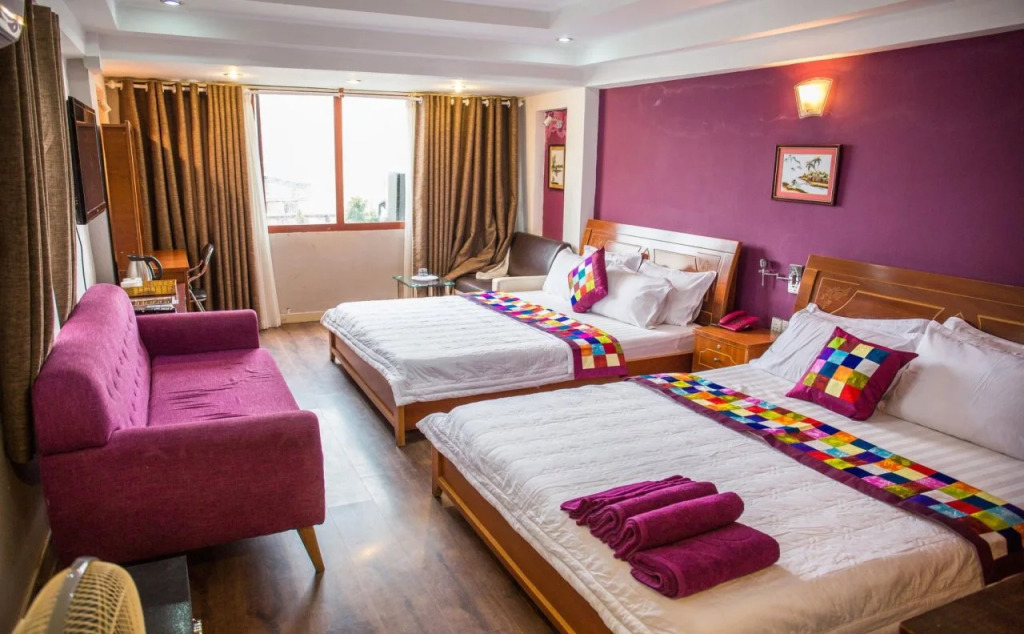 Luna Hotel