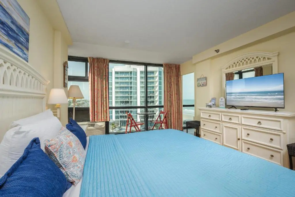 Oceanside Inn 701