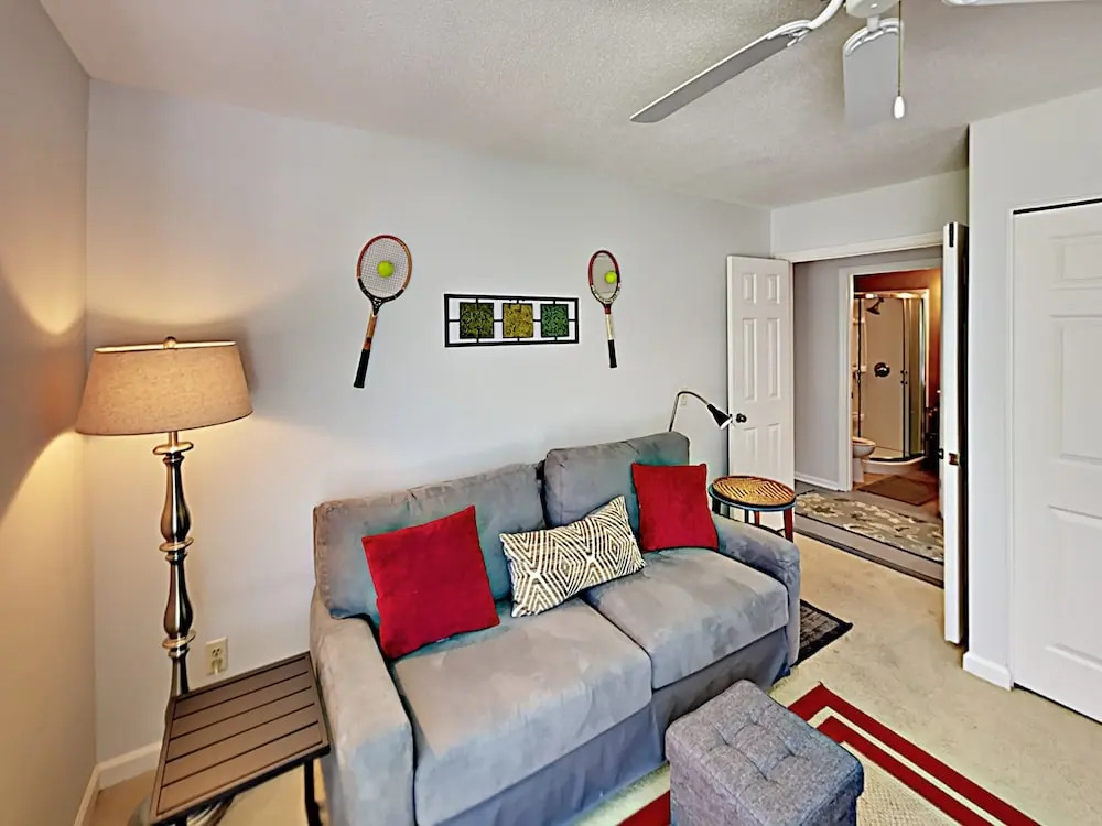 11 Lake Forest Drive Home #3360 2 Bedrooms 3 Bathrooms Home