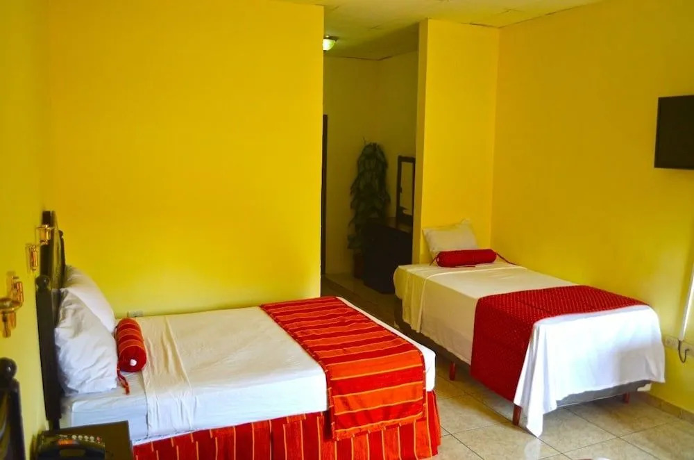 Hotel Plaza Palmero