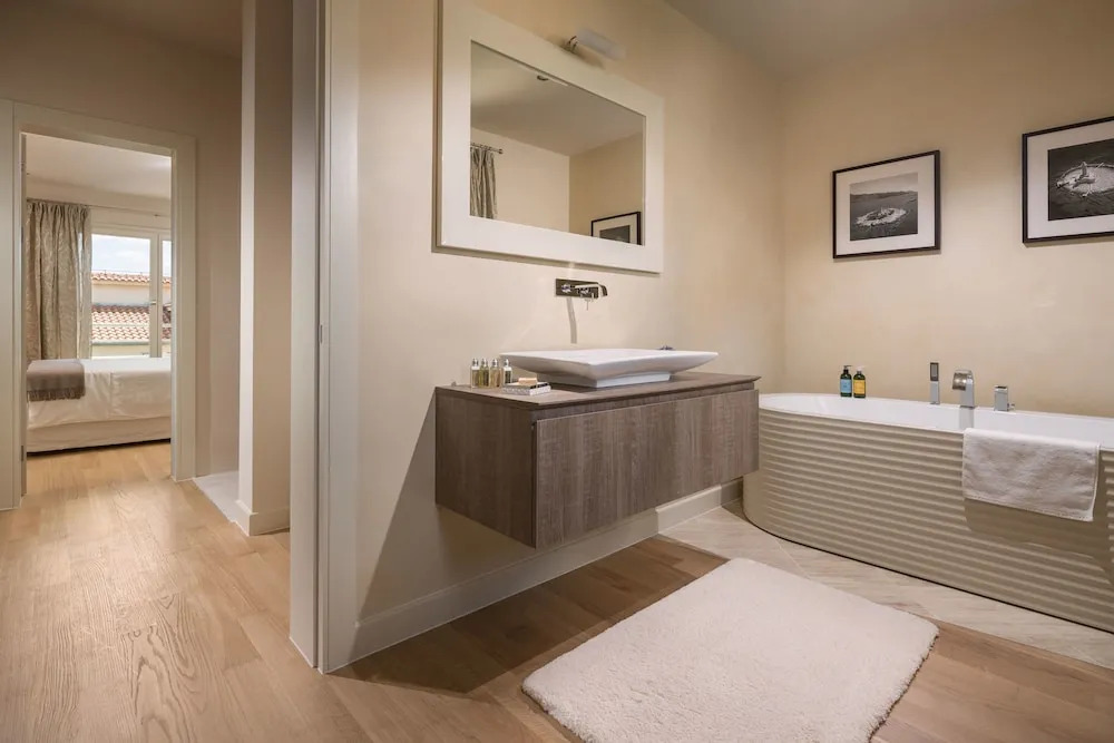 Villa Medea by HMZ Villas