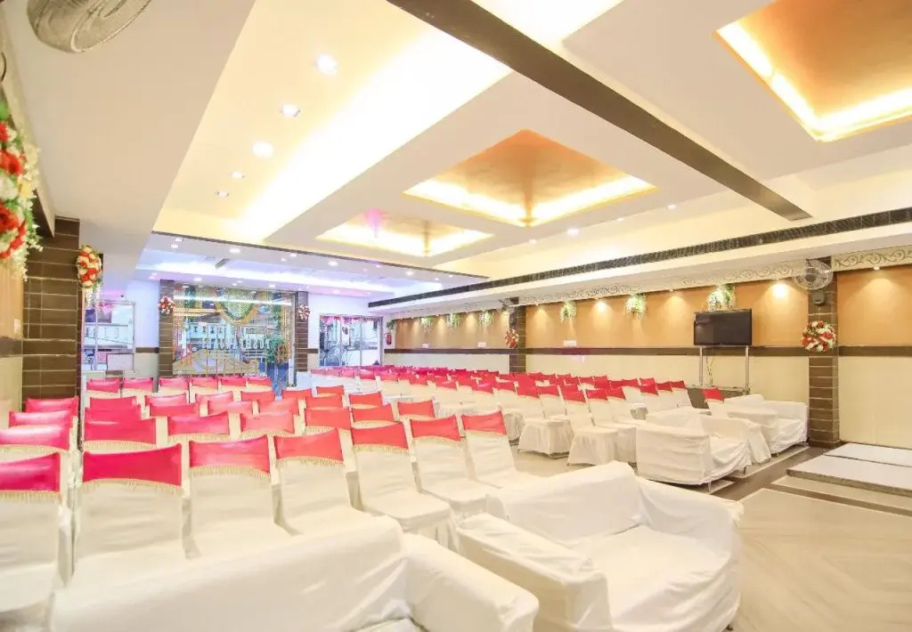 Hotel Pushpanjali By OYO Rooms
