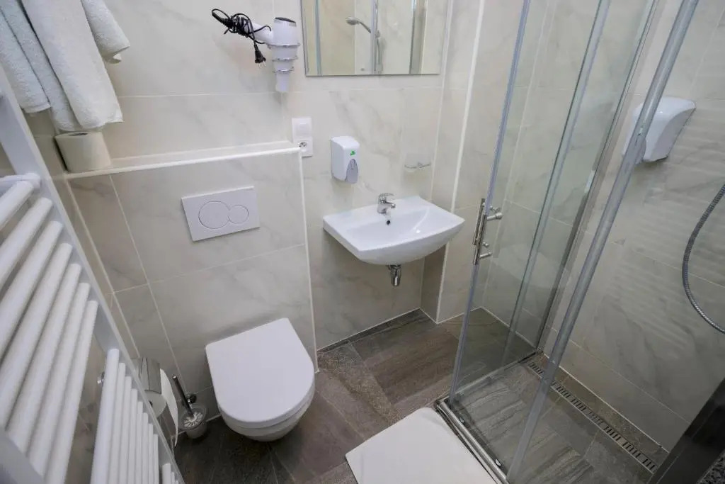 Gremium Apartments