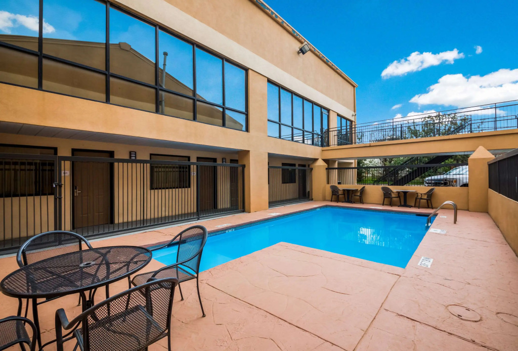Quality Inn & Suites Round Rock