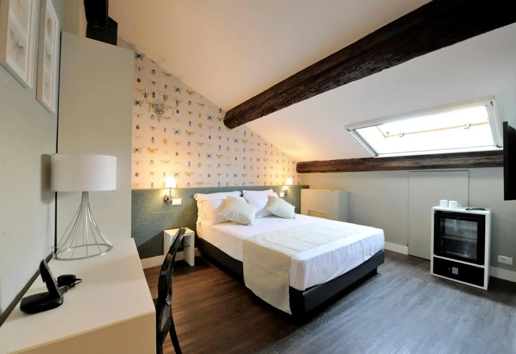Maxxim Hotel & Loft