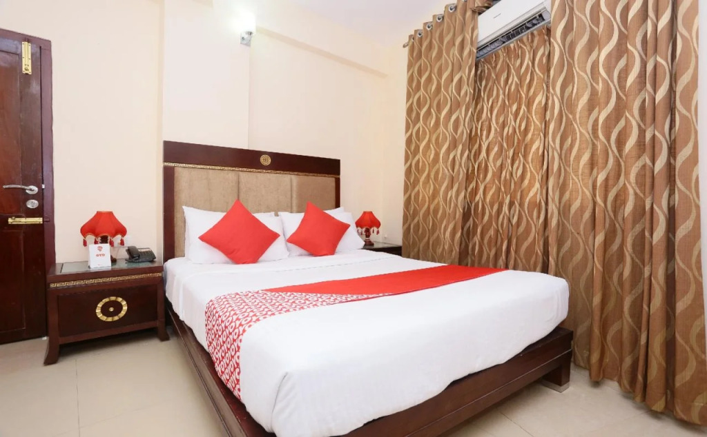 OYO 1717 Ridges Hotel