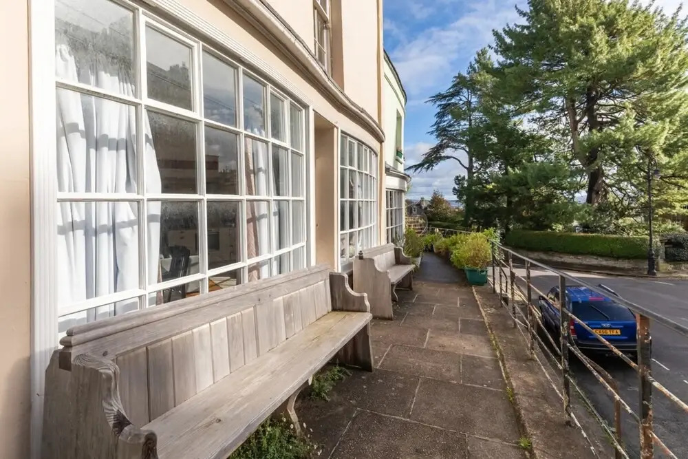 Bright & Quirky 3BD Home - Wellington Terrace!