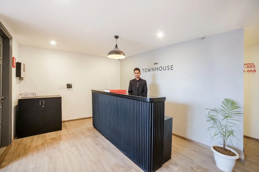 Townhouse Artemis Hospital Near Unitech Cyber Park