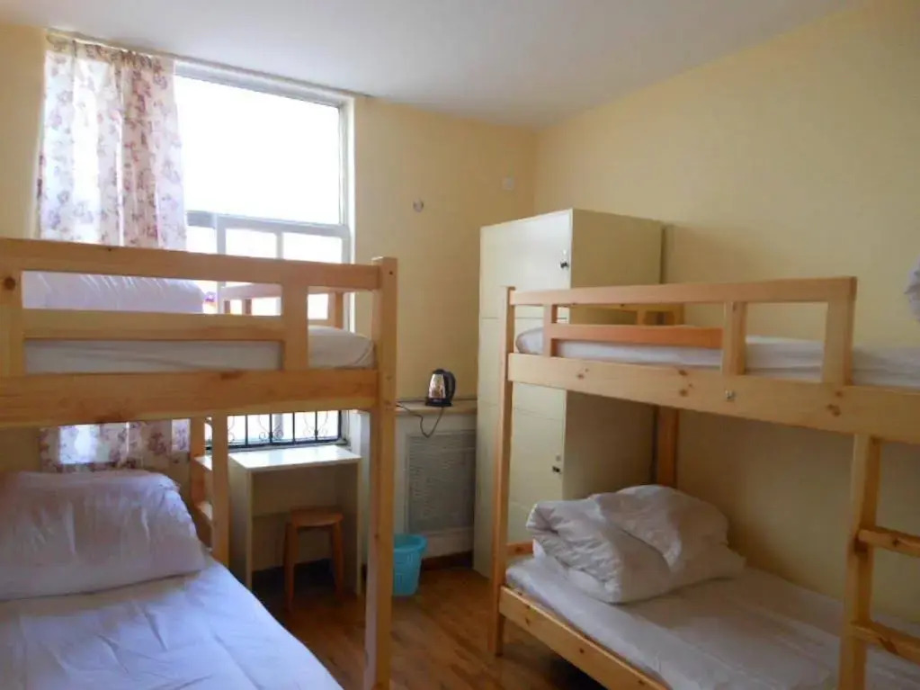 Sunflower Youth Hostel