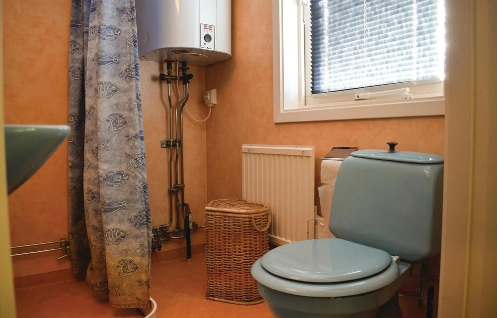 Nice Home in Löttorp With 2 Bedrooms and Wifi