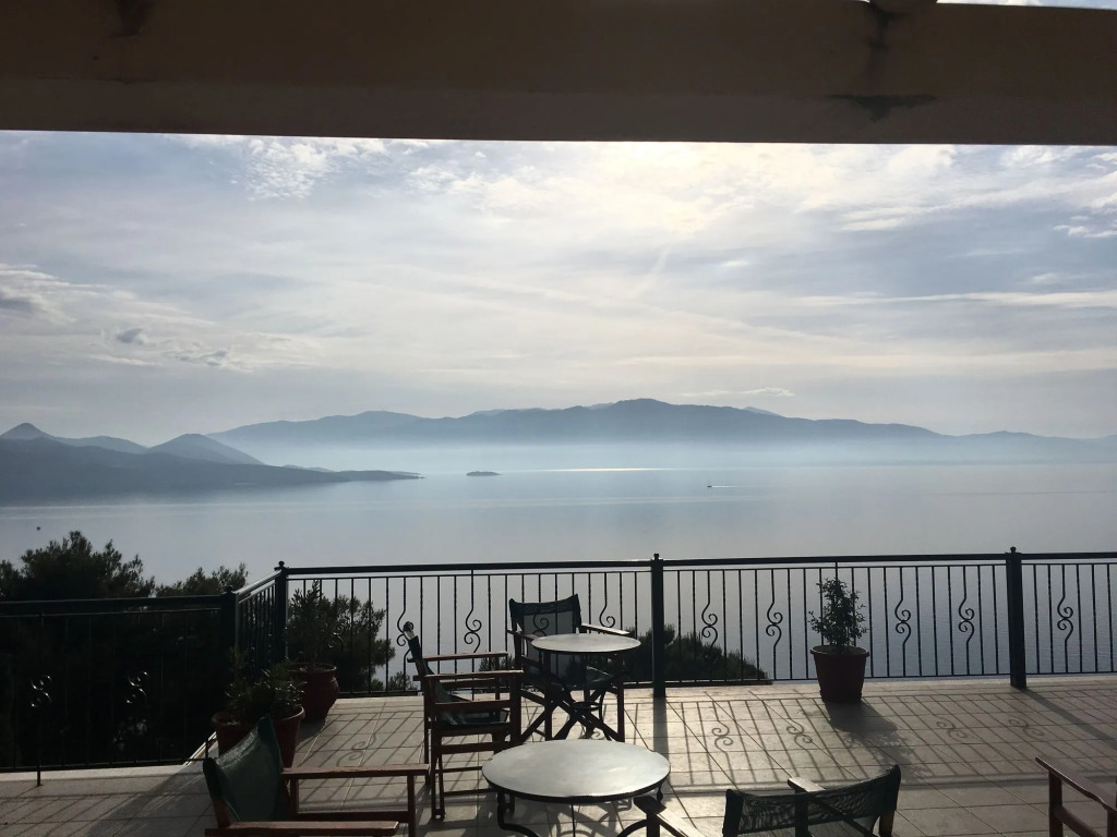 Aliki Hotel