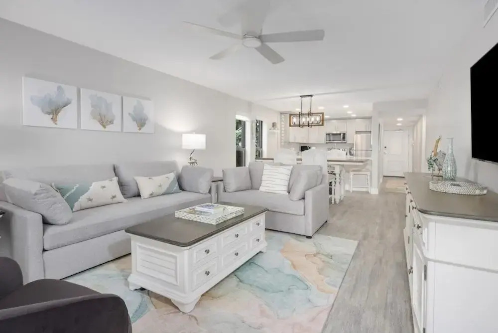 Pelicans Roost 101 2 Bedroom Condo by RedAwning