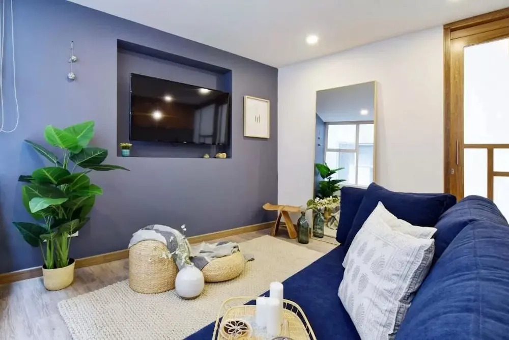 Kona Apartments