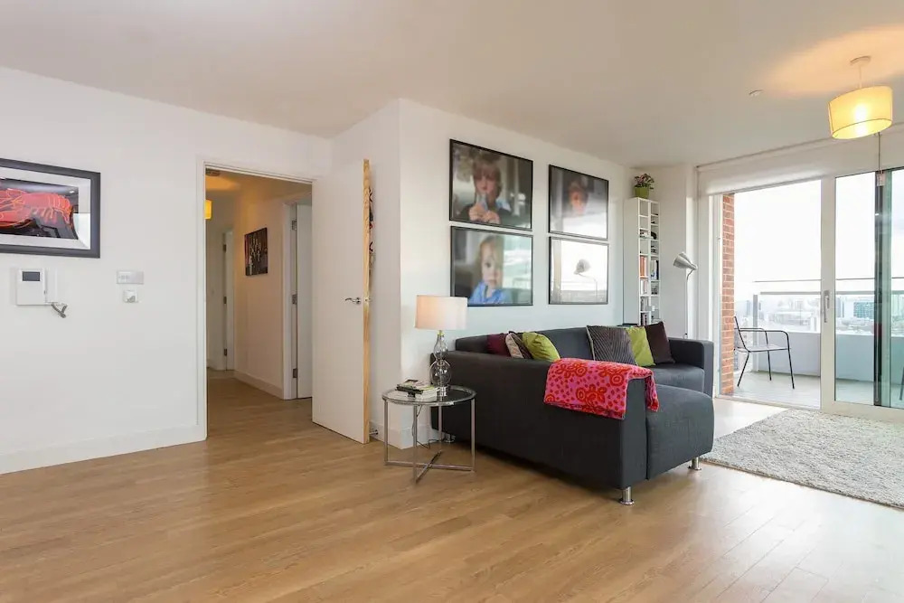 East London Apartment With London Views