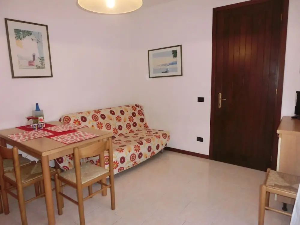 Feel at Home in This Apartment With Fenced Garden