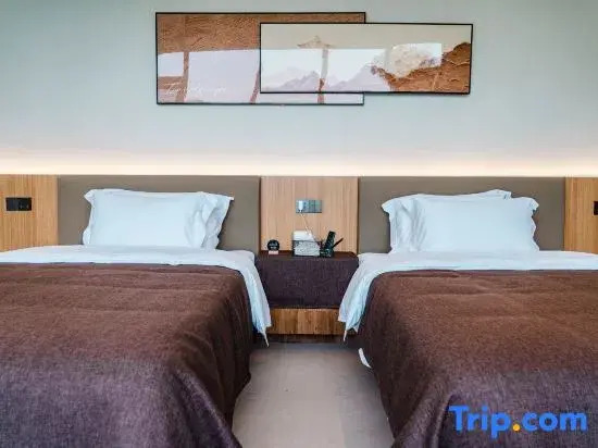 Leshan Zhuyu Hidden Luxury · Mountain View Designer Hotel