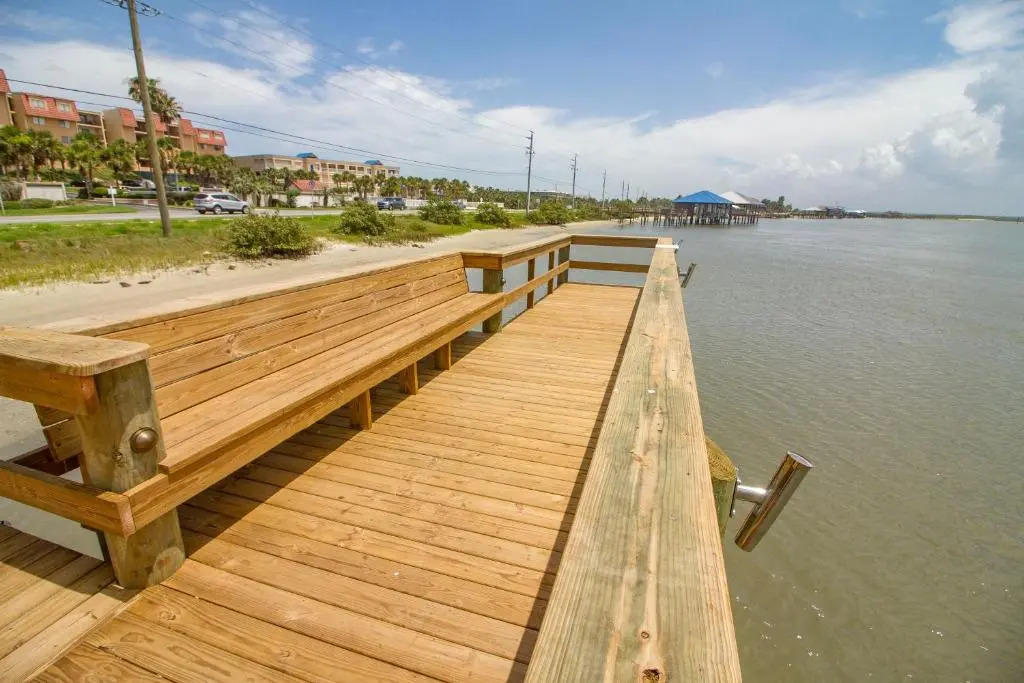 Windjammer 206, 3 Bedrooms, Sleeps 8, Ocean Front, 2nd Floor, Elevator