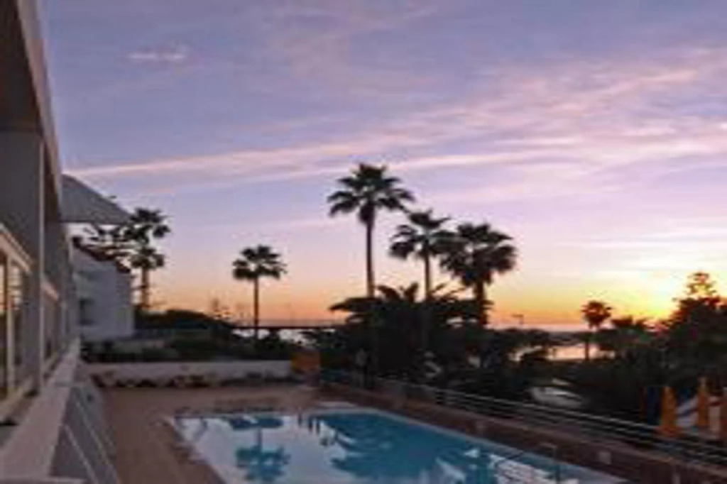 Apartamentos Miami