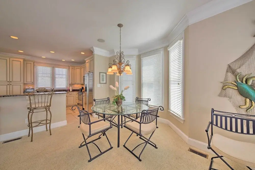 Manteo Waterfront Resort Home w/ 30-ft Dock!